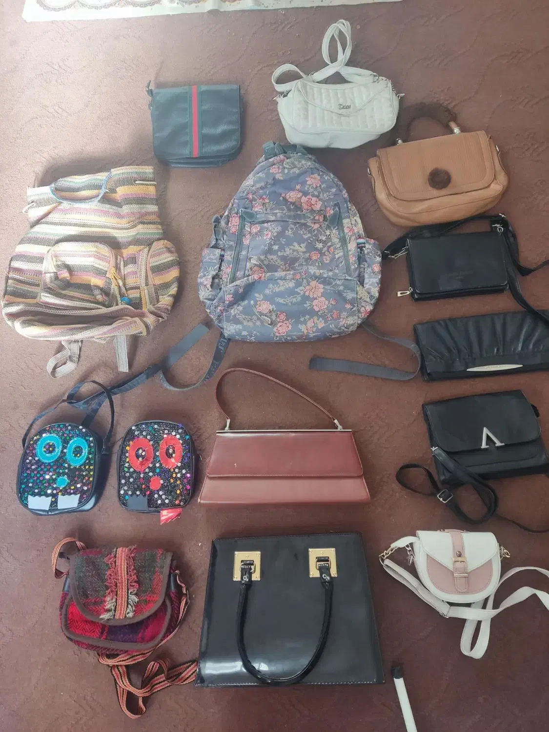 حراج تعدادی کیف|کیف، کفش، کمربند|بوشهر, |دیوار