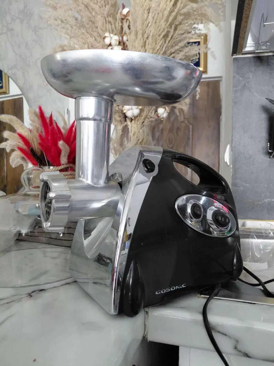 مقداری لوازم برقی سالم ومرتب|سایر لوازم برقی|مشهد, الهیه|دیوار