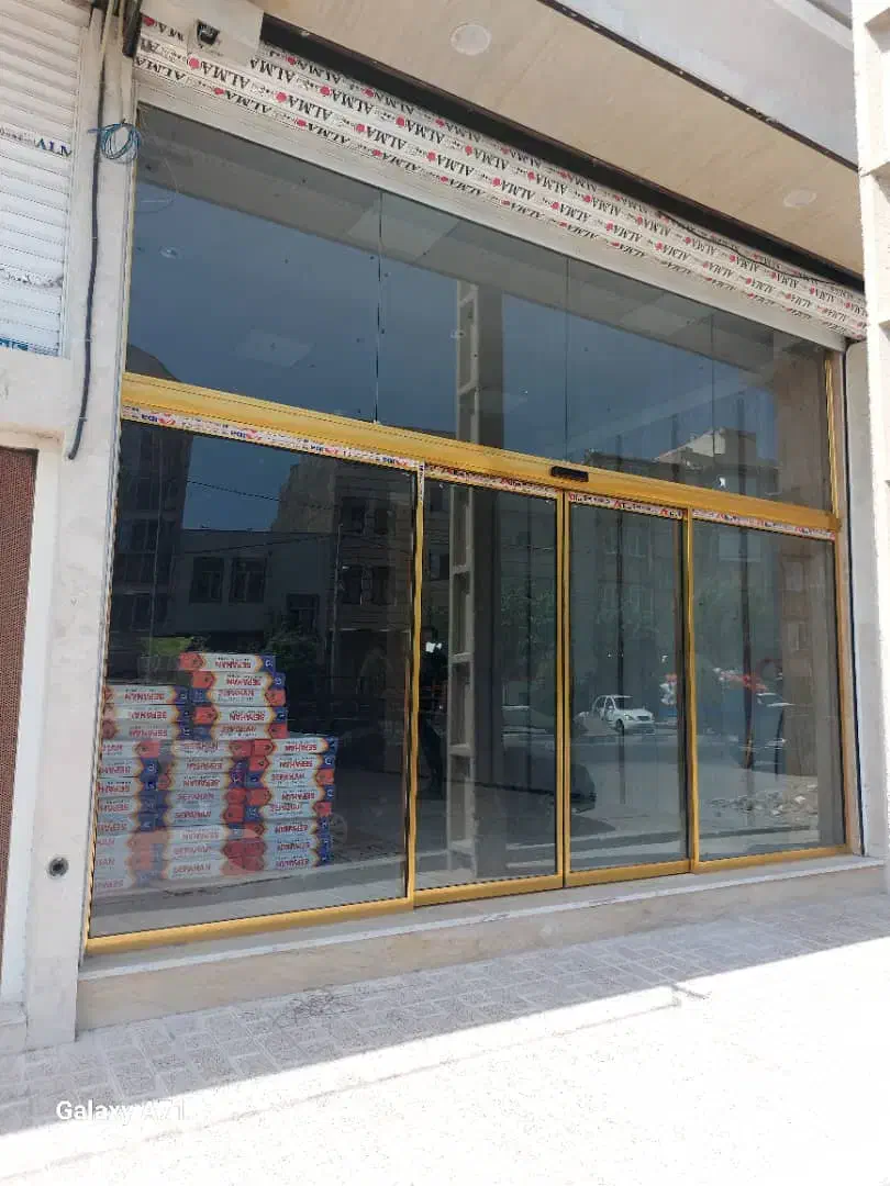 شیشه سکوریت،پارتیشن،درب اتومات،بالکنی تاشو|خدمات پیشه و مهارت|کرج, گوهردشت|دیوار