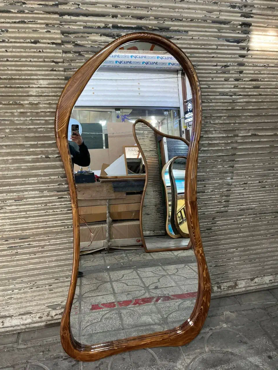 شیراز.بازار انقلاب.گالری قاب خاطره|آینه|شیراز, پارک آزادی|دیوار