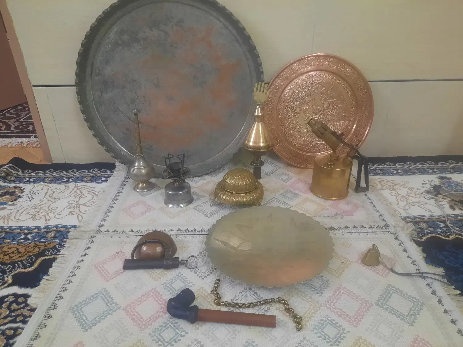 وسایل قدیمی مسی وبرنجی|کلکسیون اشیاء عتیقه|اشتهارد, |دیوار