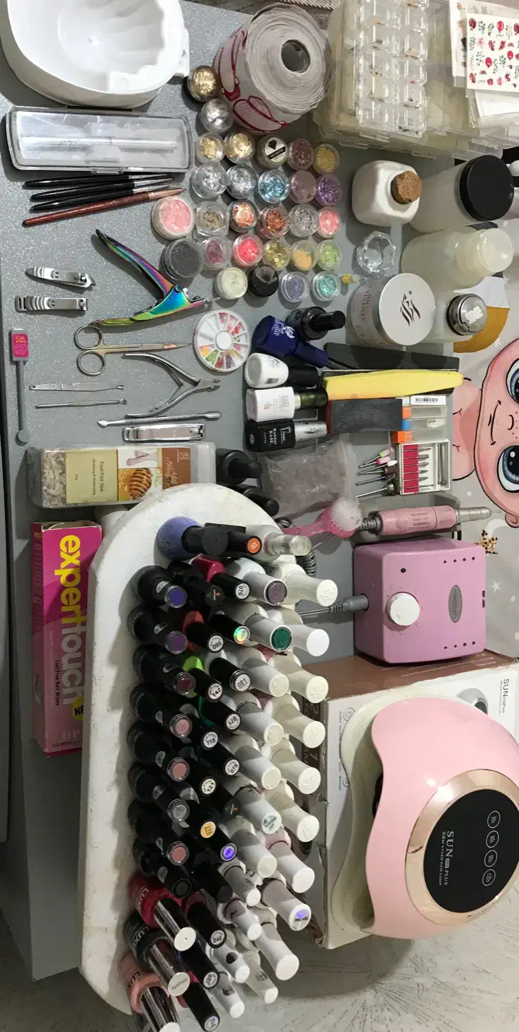 وسایل کاشت ناخن صفرتاصد|آرایشی، بهداشتی، درمانی|فردیس, سپید دشت|دیوار