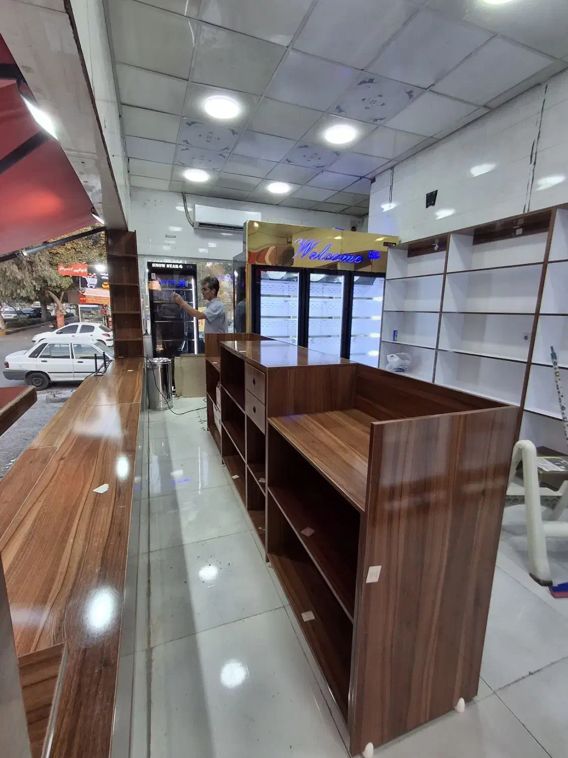 ساخت انواع قفسه و میز پیشخوان دخل|خدمات پیشه و مهارت|بندرعباس, |دیوار