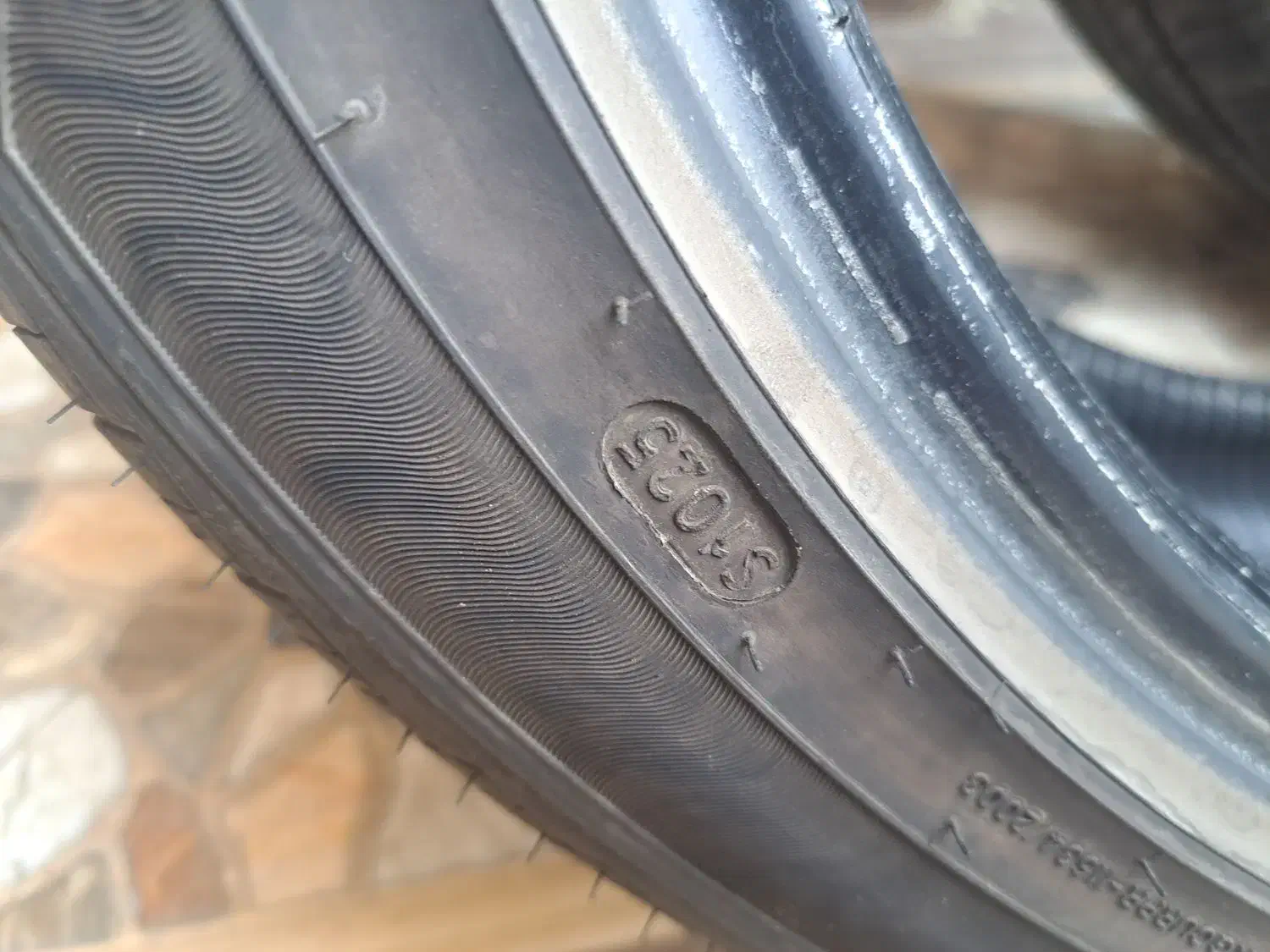 لاستیک بارز ۲۲۵ ۴۵ r18|قطعات یدکی و لوازم جانبی|جم, |دیوار