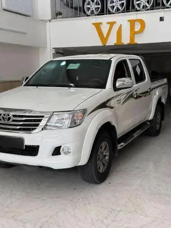 هایلوکس دو کابین ۲۰۱۵ فول عمان|خودرو سواری و وانت|تبریز, |دیوار