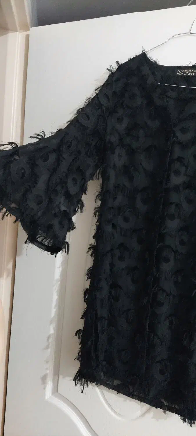 مانتو مجلسی|لباس|رباط‌کریم, رباط‌کریم|دیوار