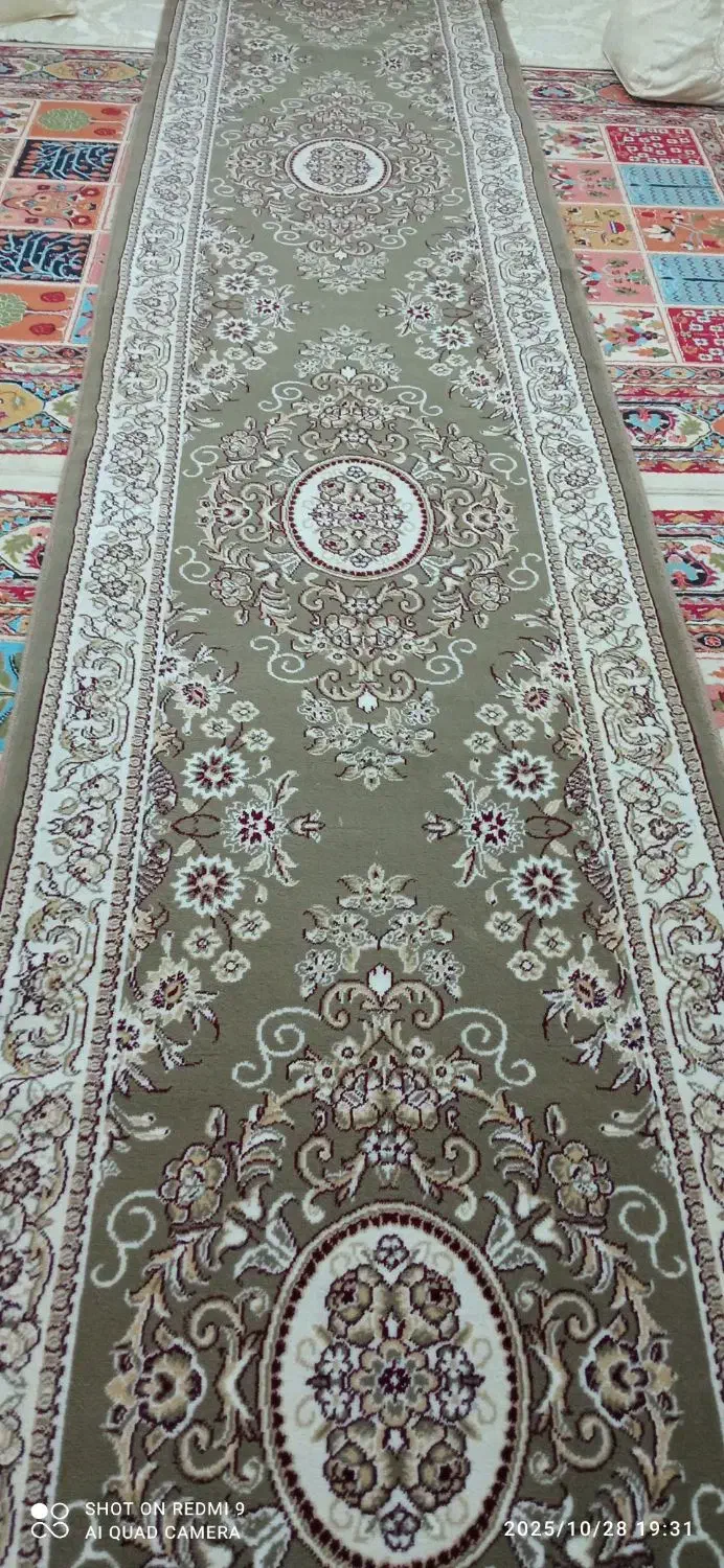 کناره گردویی در حد نو شسته شده|فرش|نهاوند, |دیوار