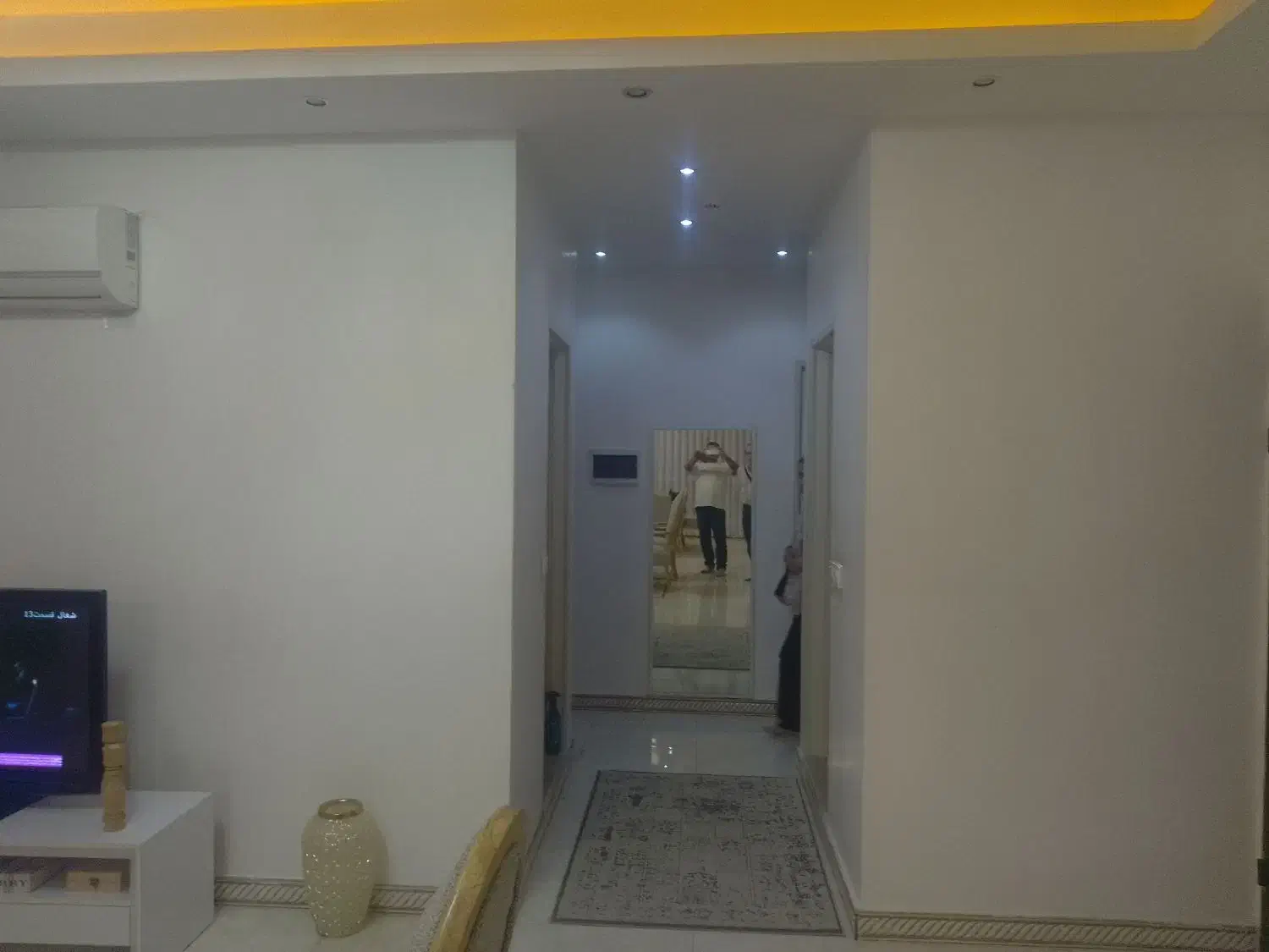 واحد سه خواب مستر دار تک واحد|اجارهٔ آپارتمان|رشت, آب و برق|دیوار