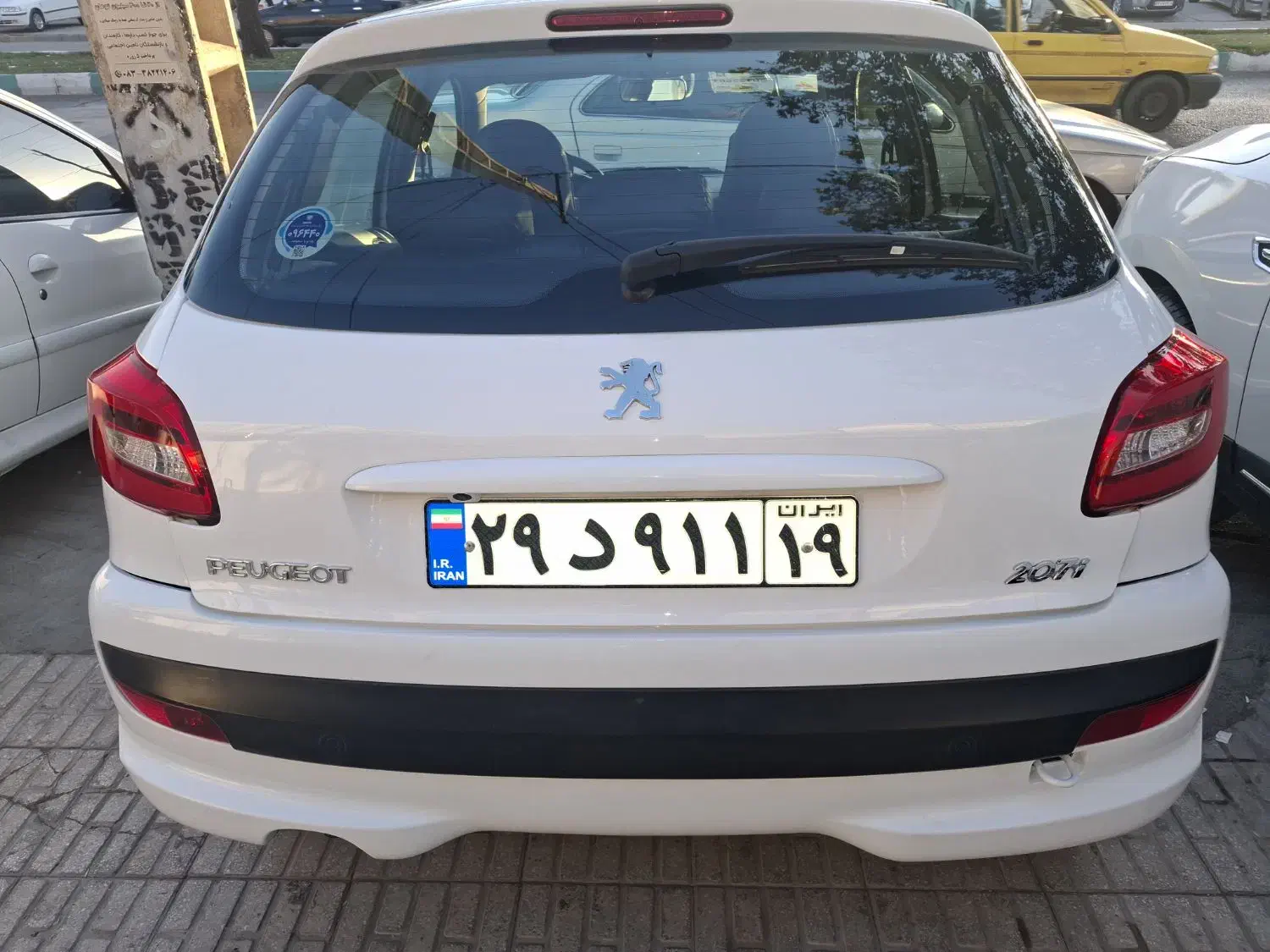 207پانا مدل۱۴۰۰|خودرو سواری و وانت|کرمانشاه, |دیوار