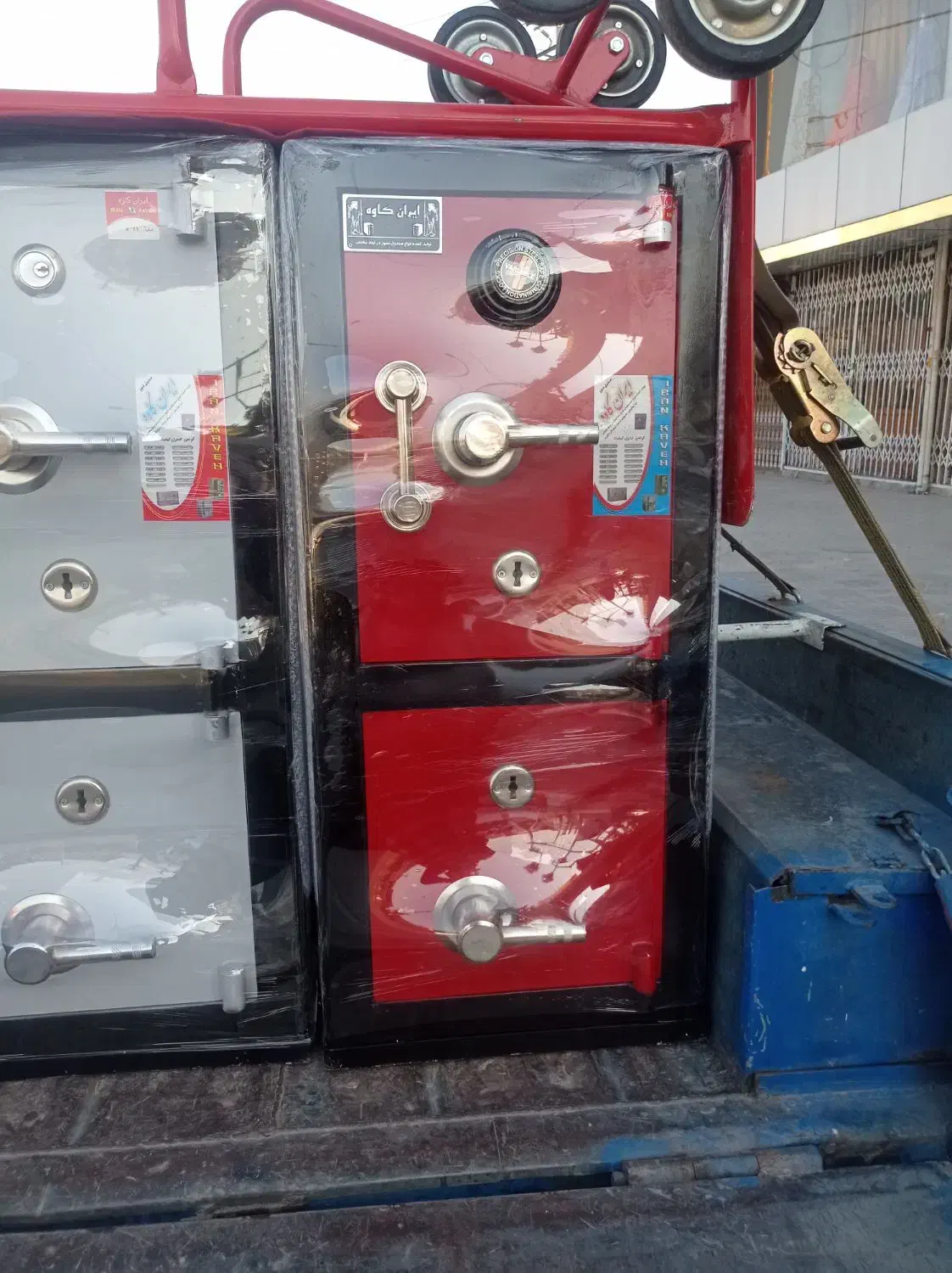 فروش انواع گاوصندوق های نسوز|ابزارآلات|شاهینشهر, خبرنگار|دیوار