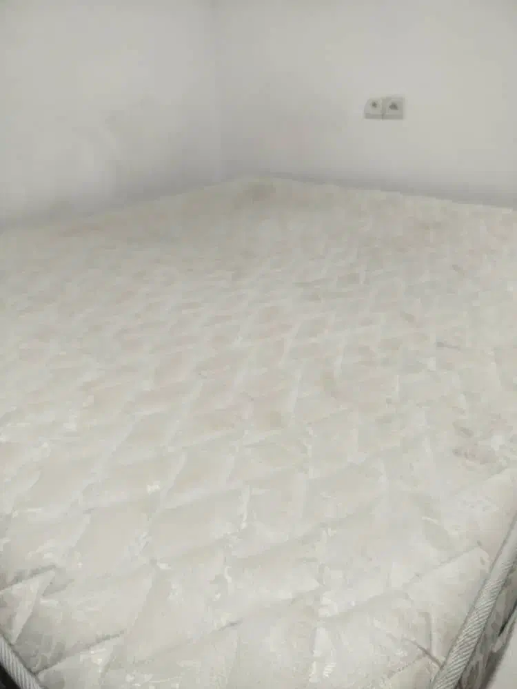 تشک خواب|تشک تختخواب|مشهد, کوه سنگی|دیوار