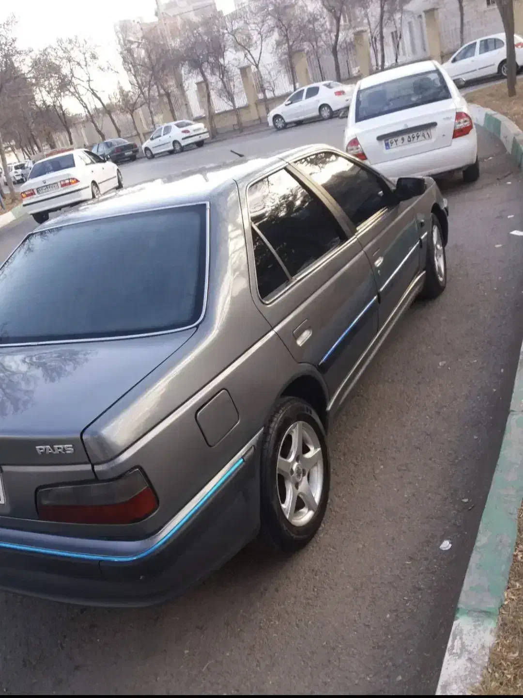 پژو پارس|خودرو سواری و وانت|پارس‌آباد, |دیوار