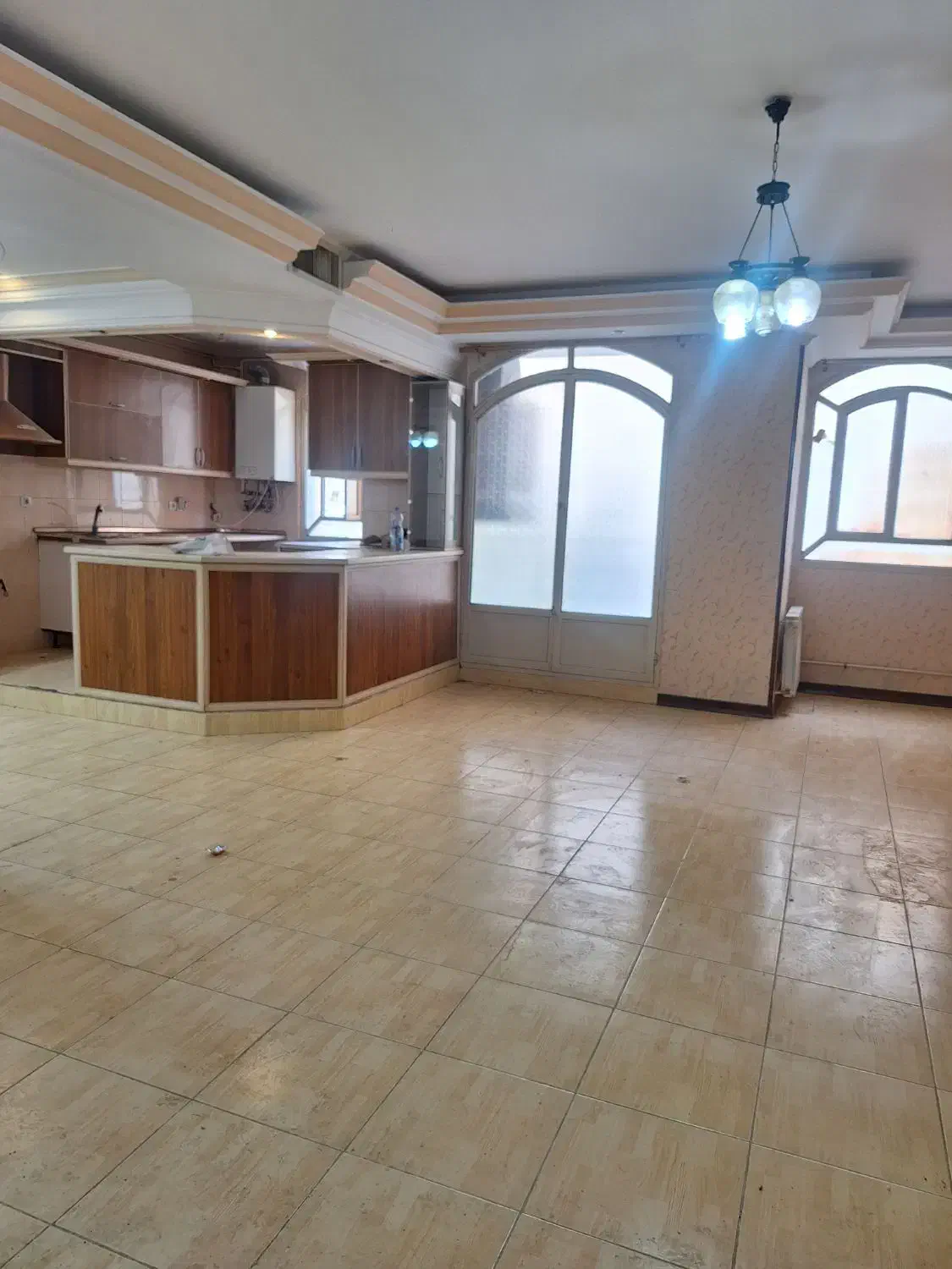 آپارتمان113متر.انقلاب.زیر20متری آراسته|اجارهٔ آپارتمان|خرم‌آباد, |دیوار