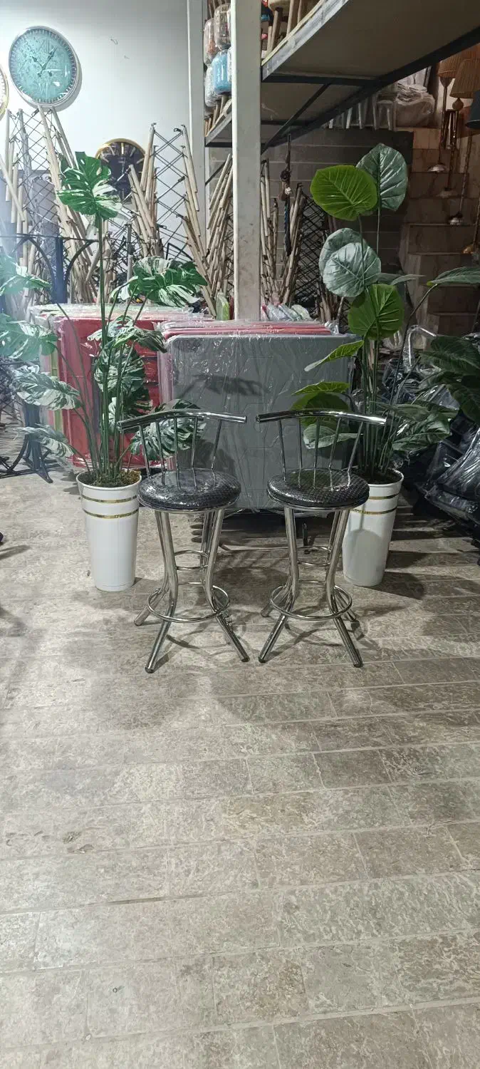 صندلی اپن فلزی پایه گلدانی|صندلی و نیمکت|شیراز, سهل‌آباد|دیوار