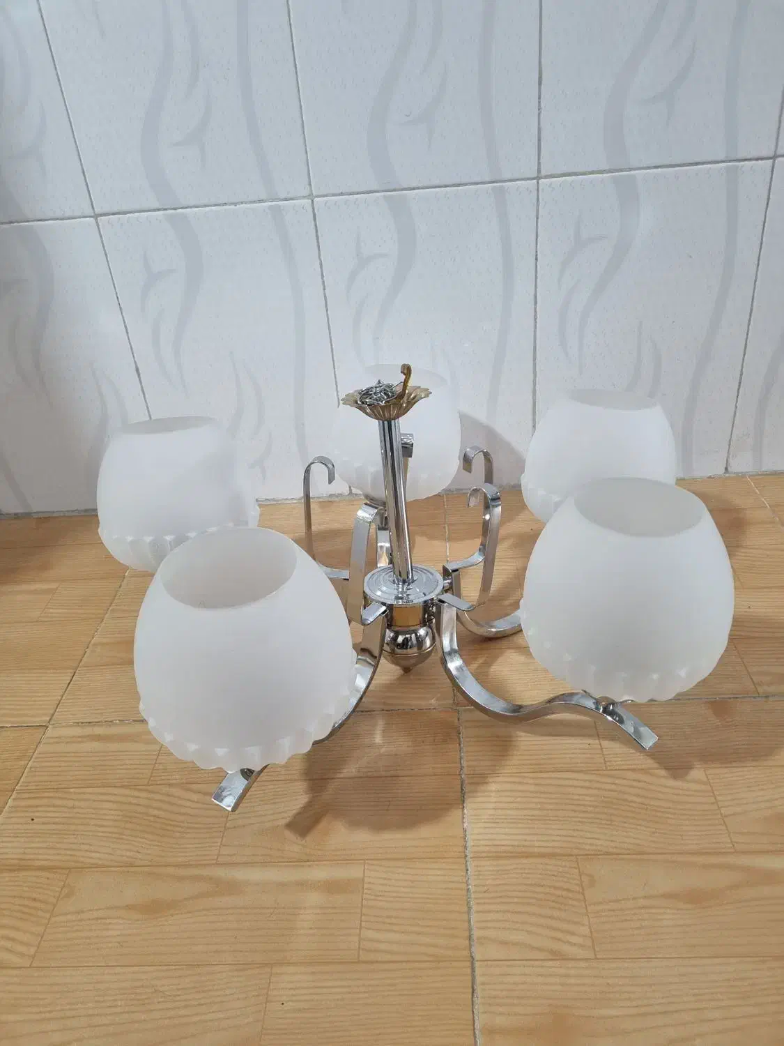 لوستر|لوستر و چراغ آویز|خرمآباد, |دیوار