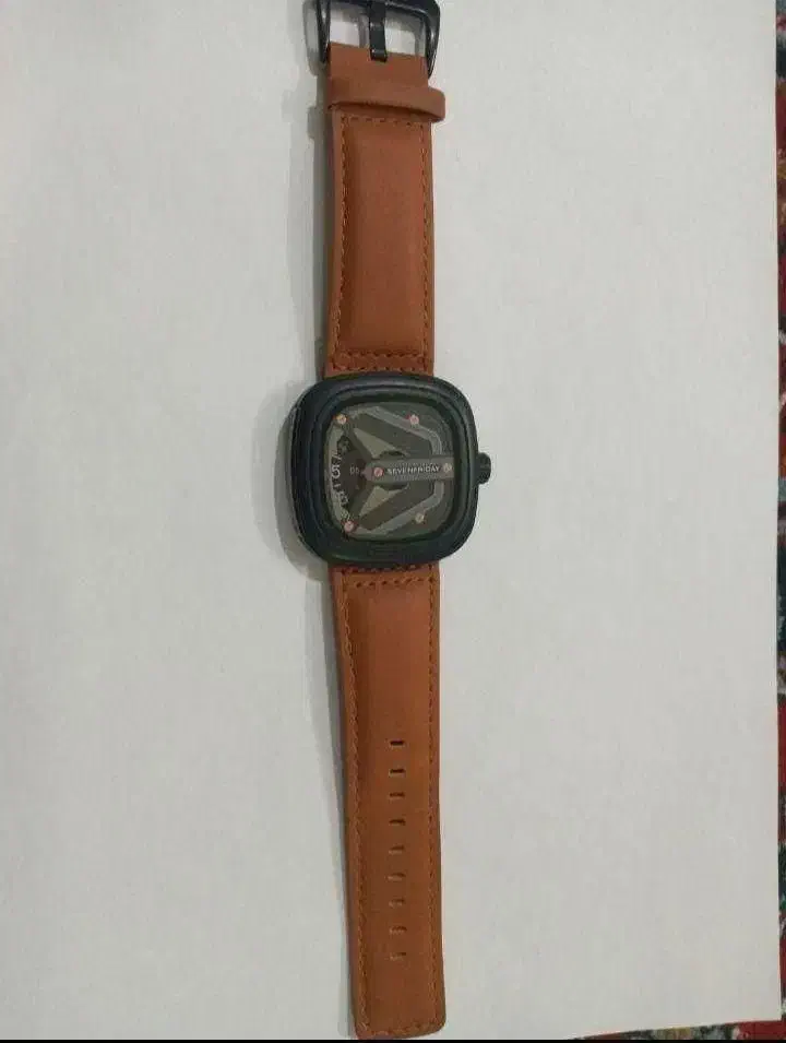 ساعت کنتوری Seven Friday|ساعت|قشم, |دیوار