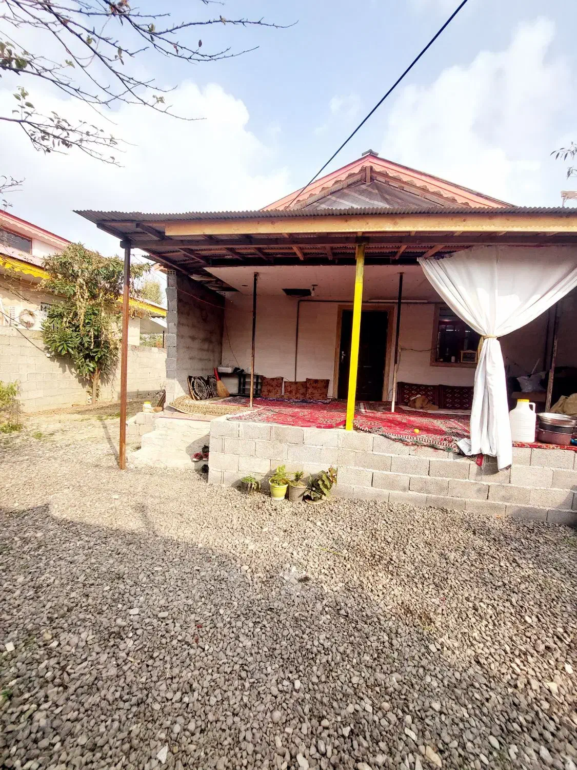 ویلای ۱۸۰متری نقلی در صومعهسرا|فروش خانه و ویلا|صومعهسرا, |دیوار