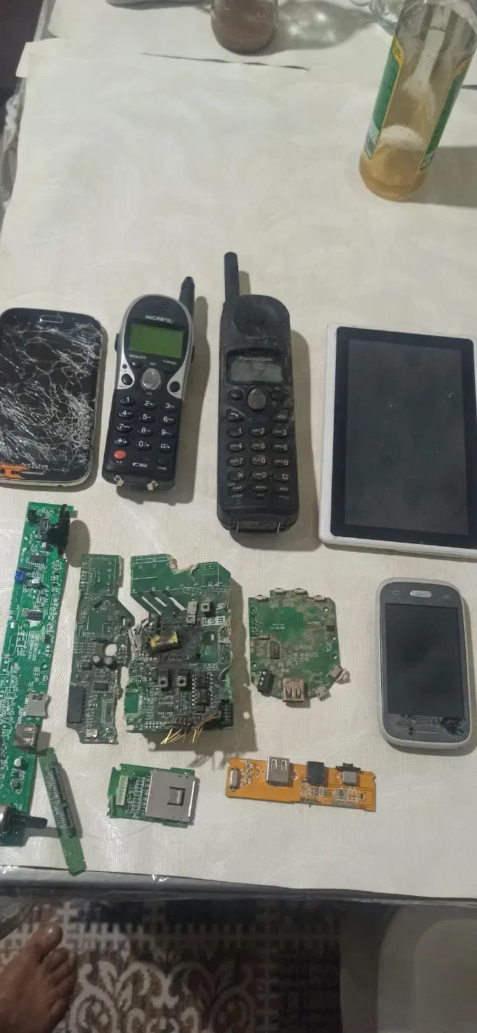 همه‌ی گوشیها و بردها 3500|موبایل|اشتهارد, |دیوار