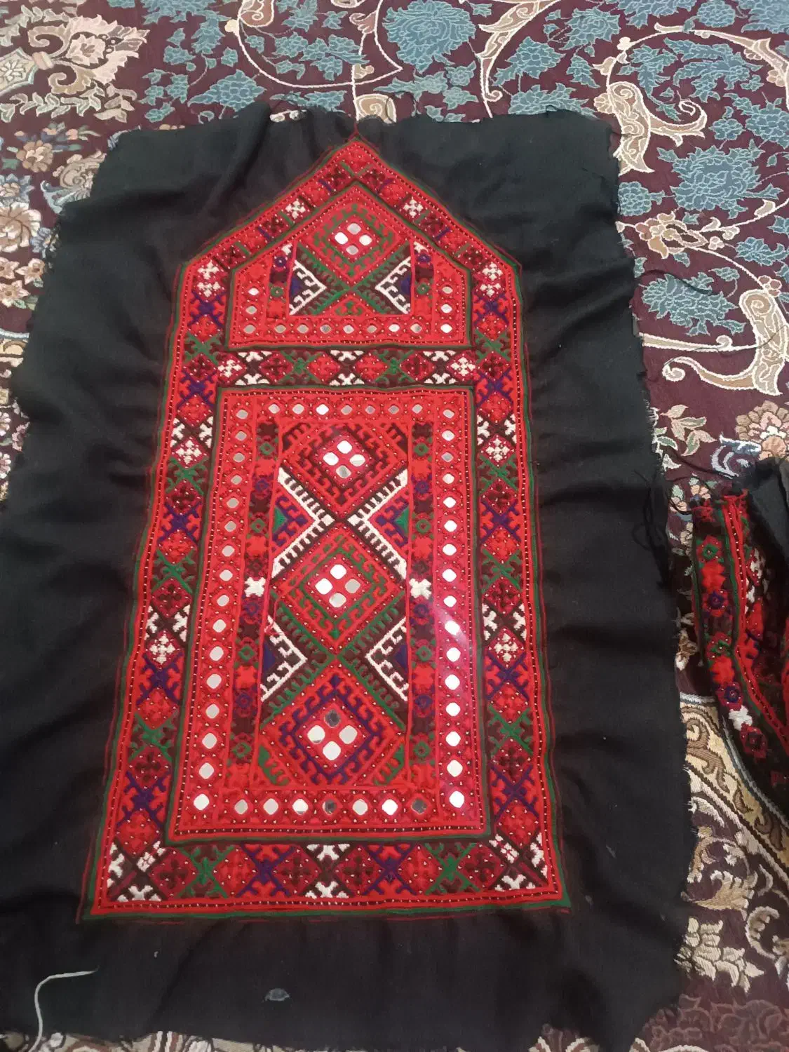 7500000|گلیم، جاجیم، گبه|زابل, |دیوار