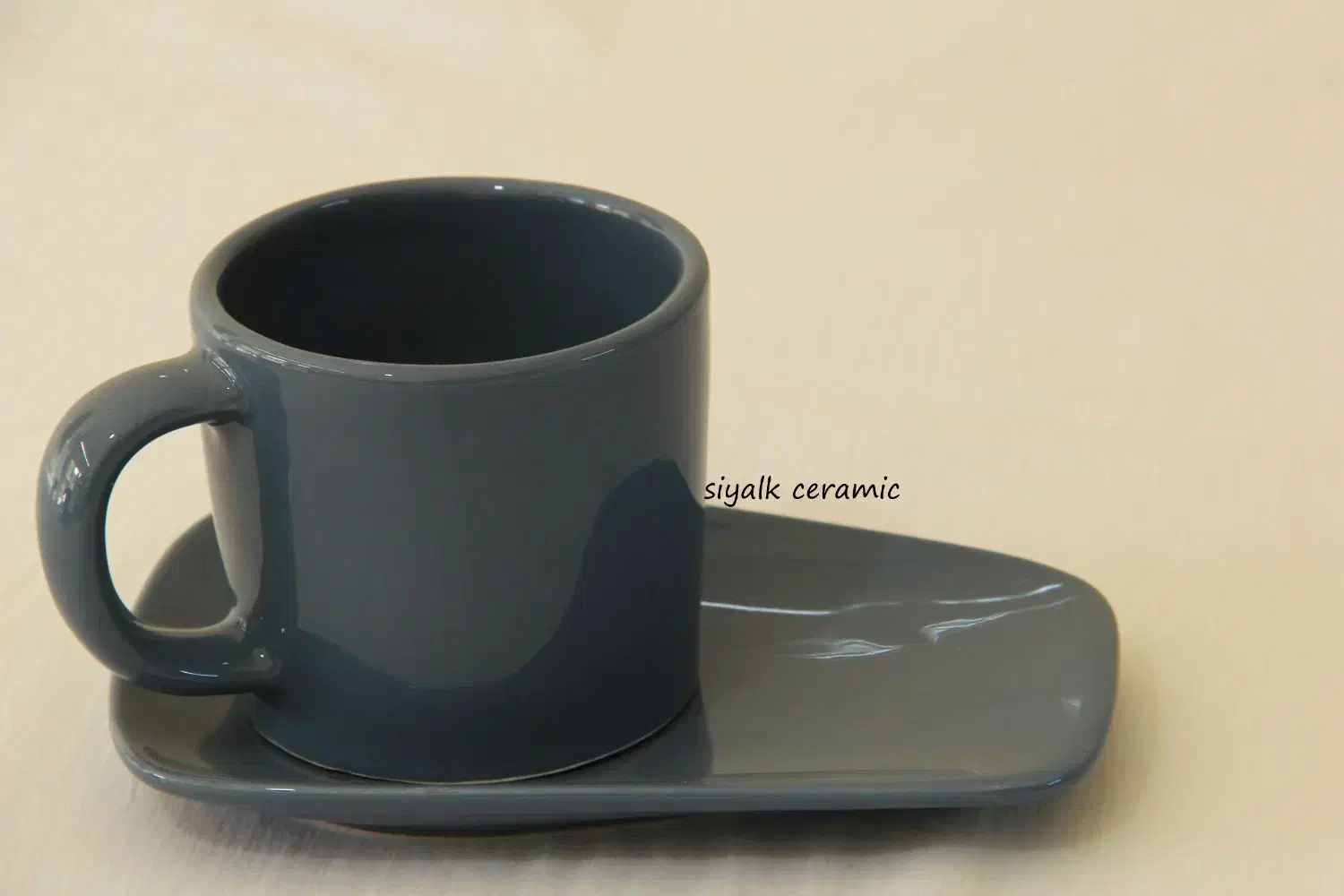 ادمین|ظروف سرو و پذیرایی|پردیس, فاز ۸|دیوار