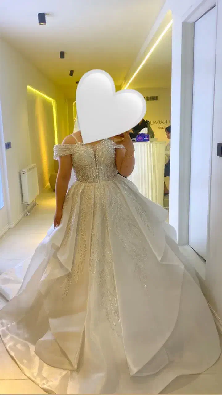 لباس عروس باژیفون زیردامن باتورسر|لباس|شاهرود, |دیوار