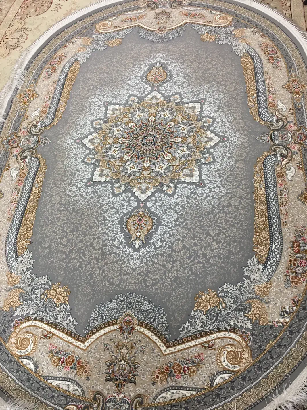 فرش|فرش|قم, باسکول|دیوار