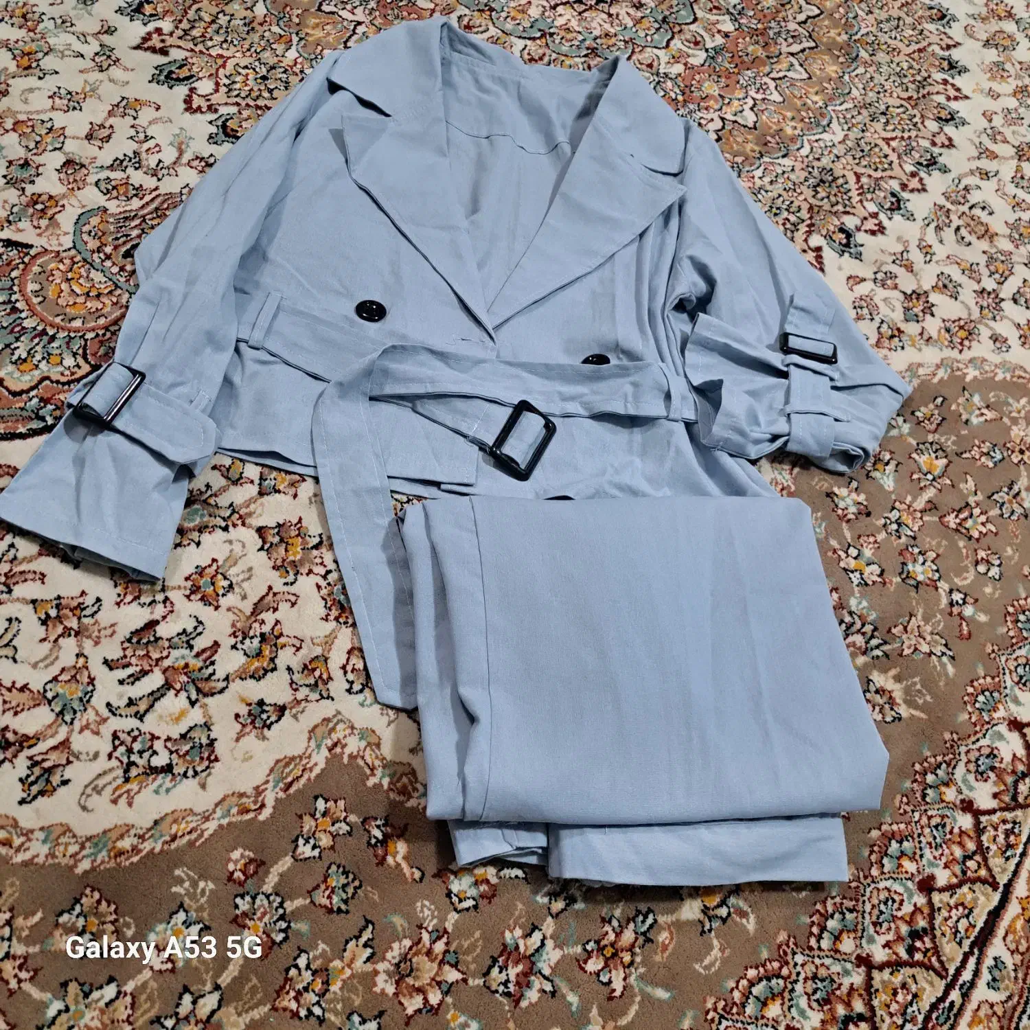 کت شلوار نو نو|لباس|قدس, شهرقدس|دیوار