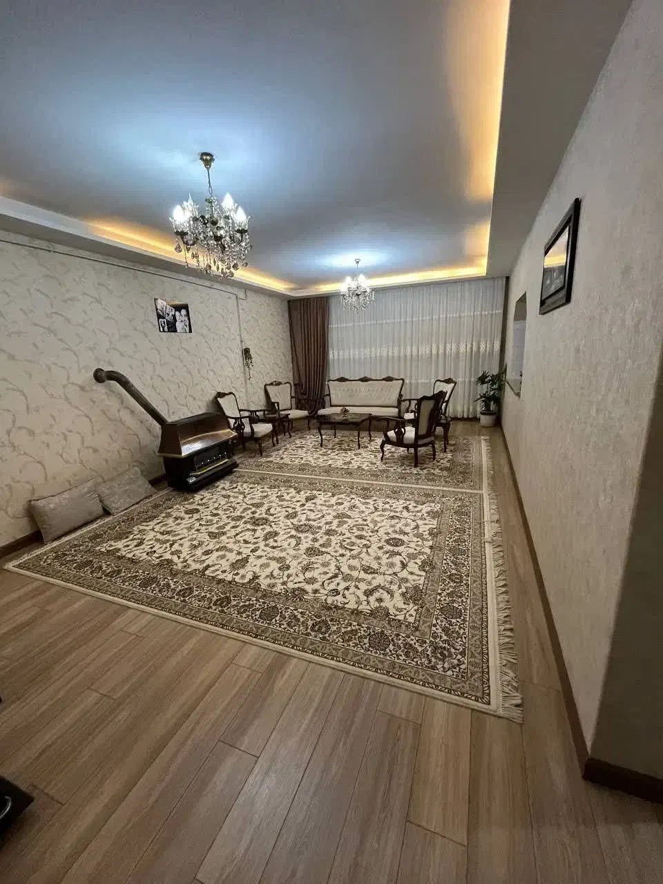 فروش آپارتمان ۲طبقه حیاط دار ۲۶۰ متری لالجین|فروش آپارتمان|لالجین, |دیوار