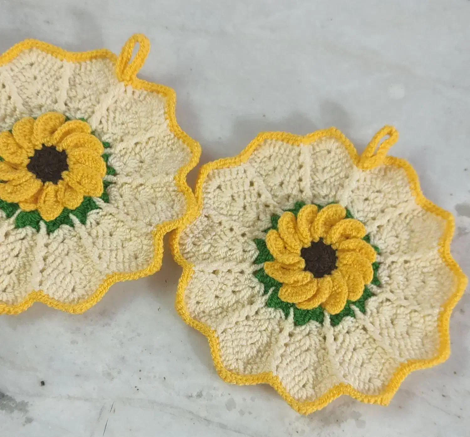 بافتنی|لوازم خیاطی و بافتنی|قشم, |دیوار