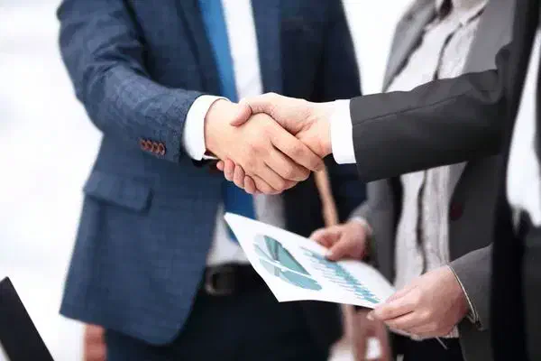 دعوت به همکاری شرکت دانش بنیان (دانشجو شاغل بیکار)|استخدام بازاریابی و فروش|تهران, فردوسی|دیوار