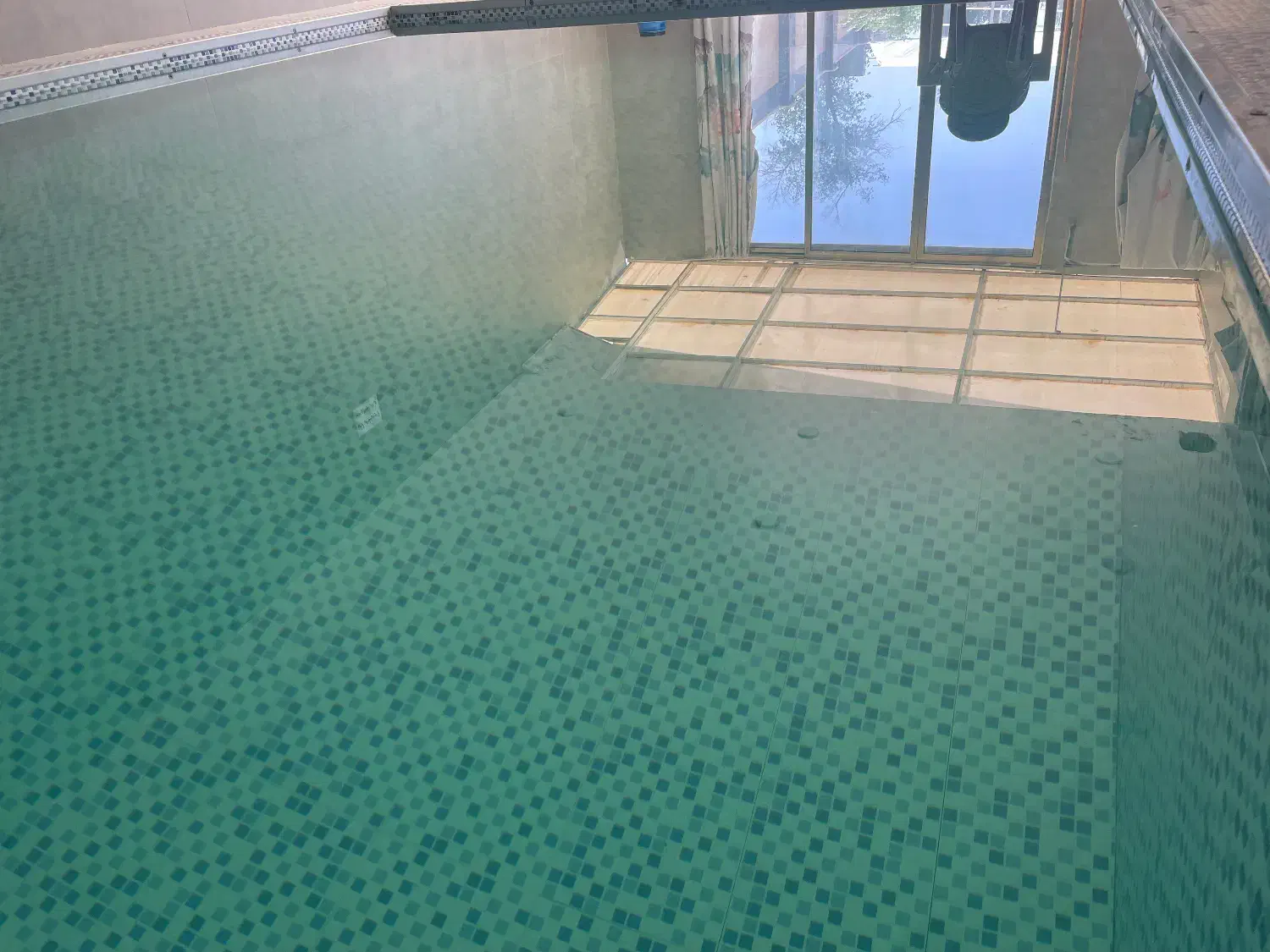 باغ اجاره ،استخر ابگرم ، جکوزی، ویلا|اجارهٔ کوتاهمدت ویلا و باغ|اصفهان, اصفهانک|دیوار