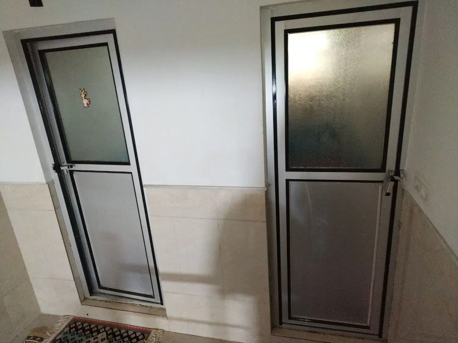 درب آلمینیوم وسپری وکف پهن فرانسوی|مصالح و تجهیزات ساختمان|قم, دروازه چوبی|دیوار