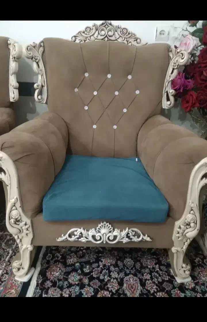 مبل|مبلمان خانگی و میز عسلی|خزل, |دیوار