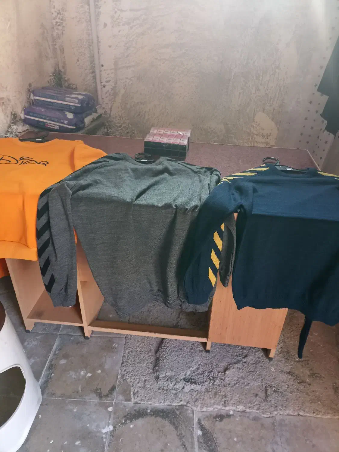 لباس فروشی بارانا|لباس|ایوان, |دیوار