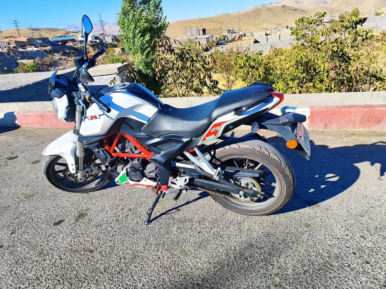 موتور سیکلت بنلی 250 معاوضه دارم 97مدل|موتورسیکلت|سنندج, |دیوار