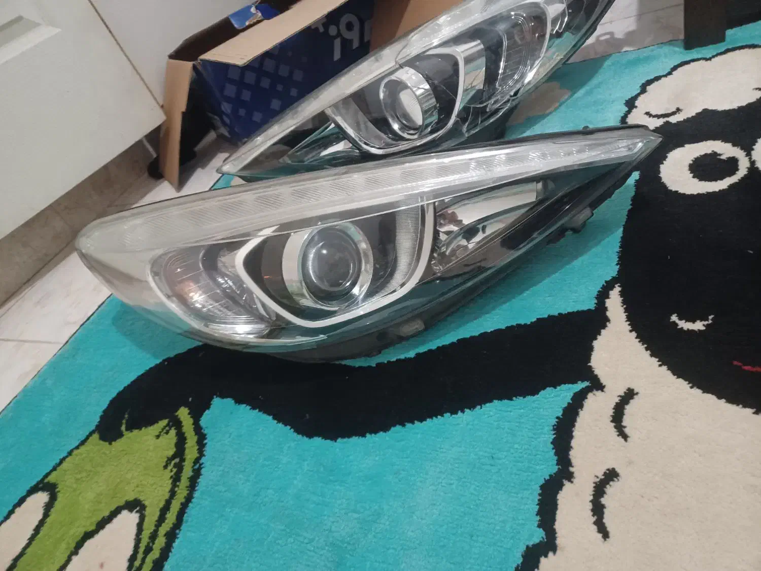 چراغ جلو 207|قطعات یدکی و لوازم جانبی|ری, دیلمان|دیوار