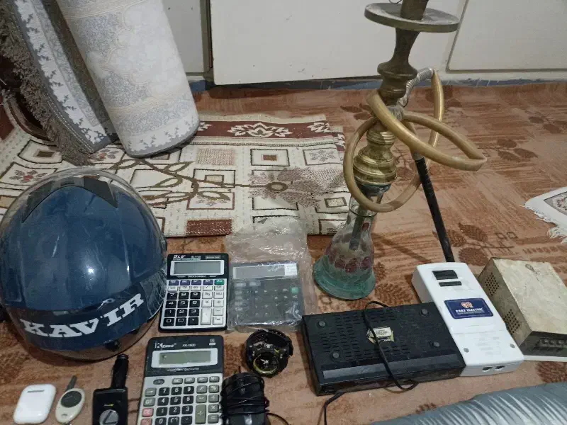 تعدادی وسایل شخصی همه با هم به فروش میرسد|حراج|محمدشهر, همایون ویلا|دیوار