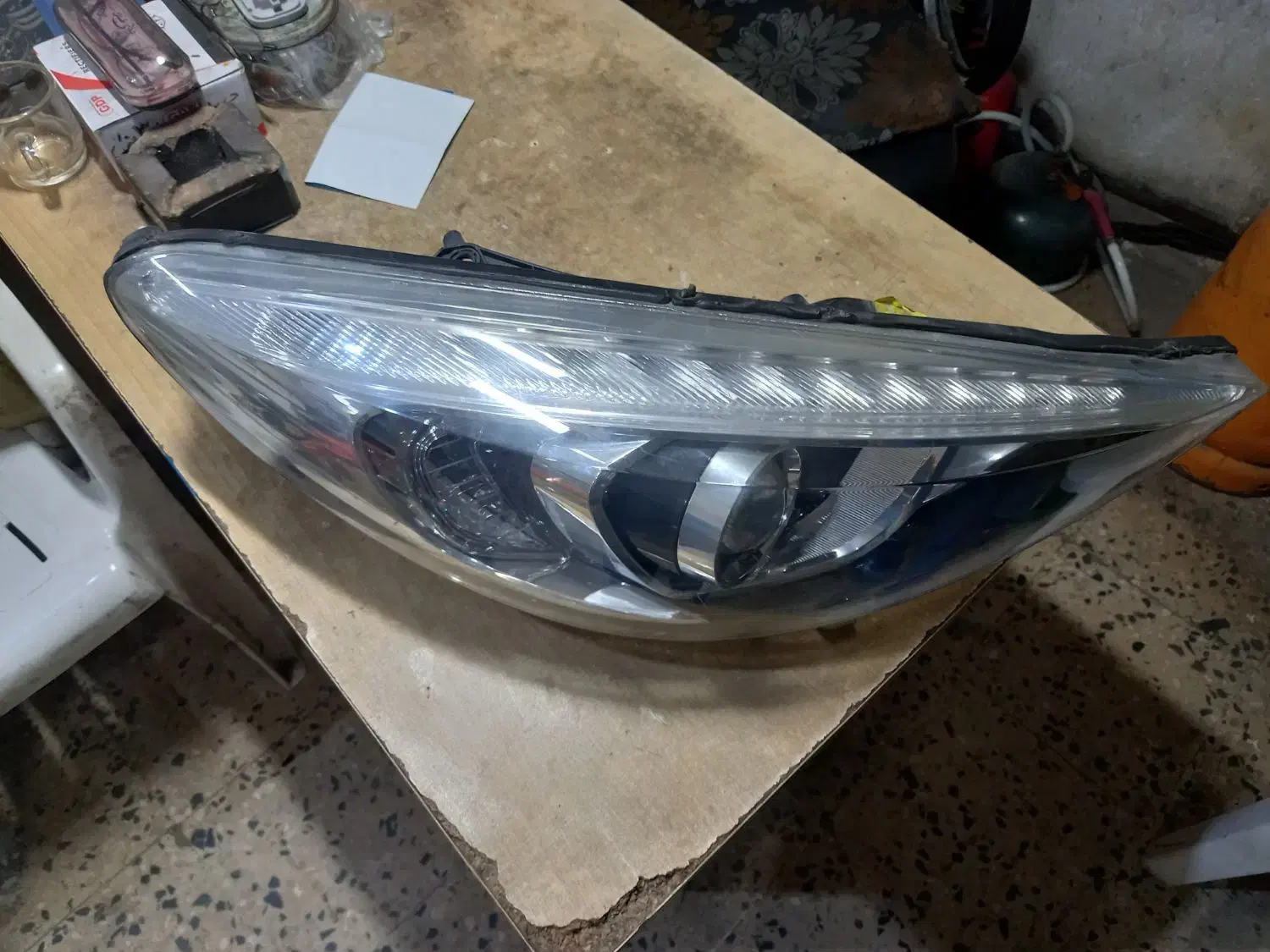 چراغ پژو ۲۰۷ کروز سمت راست|قطعات یدکی و لوازم جانبی|لاهیجان, گلستان|دیوار