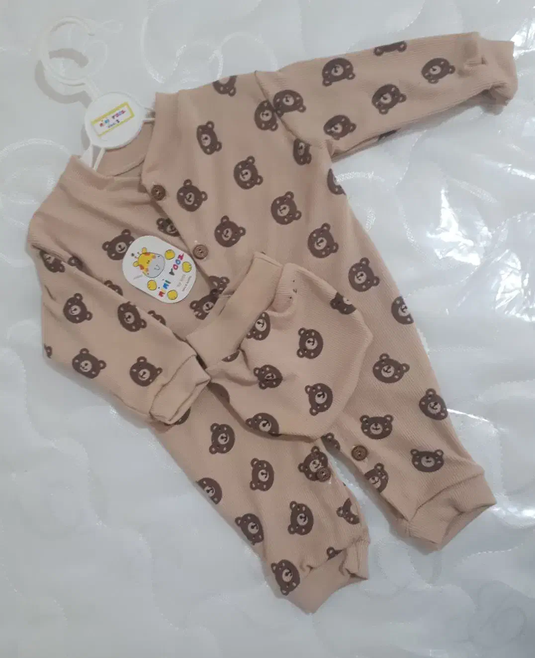 سرهمی نوزاد سایز۳|کفش و لباس بچه|دامغان, |دیوار