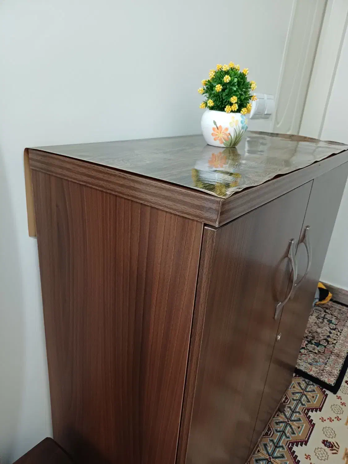 جاکفشی|جاکفشی، کمد، دراور|شهریار, شهریار|دیوار