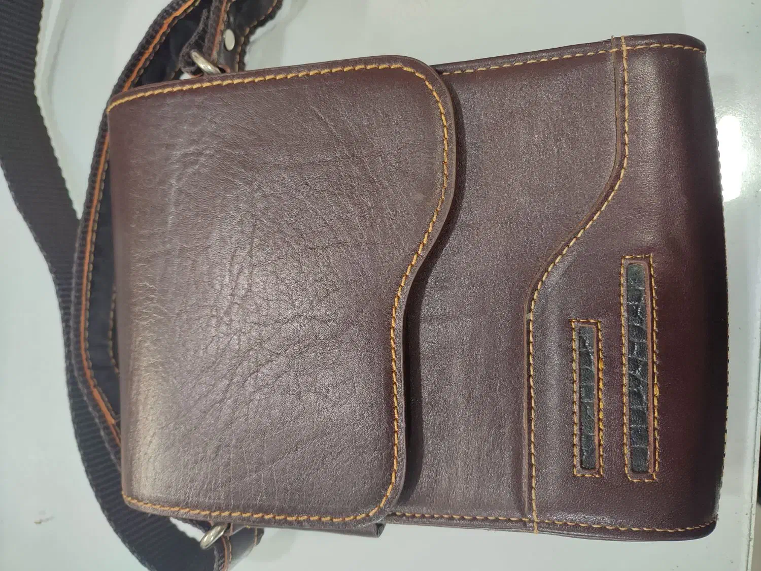 کیف دوشی چرم طبیعی اسپورت|کیف، کفش، کمربند|سبزوار, ولیعصر (نجار آباد)|دیوار