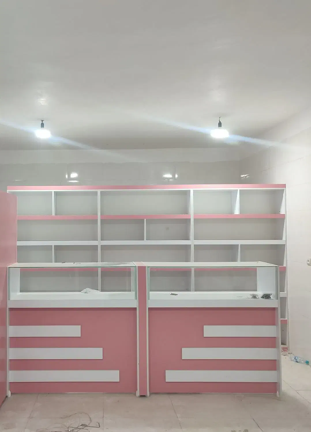 فروش دکور مغازه نو و درجه یک 70000000|فروشگاه و مغازه|اسماعیلی, |دیوار