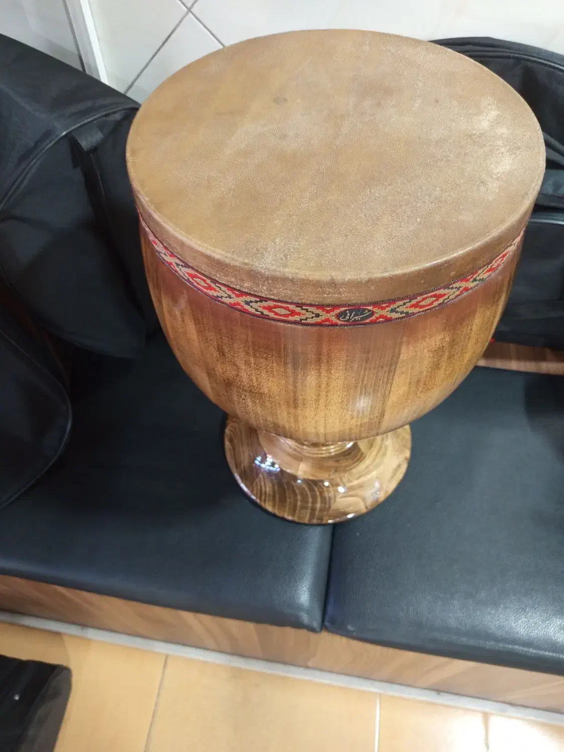 تمبک|درام و پرکاشن|تهران, سلسبیل جنوبی|دیوار