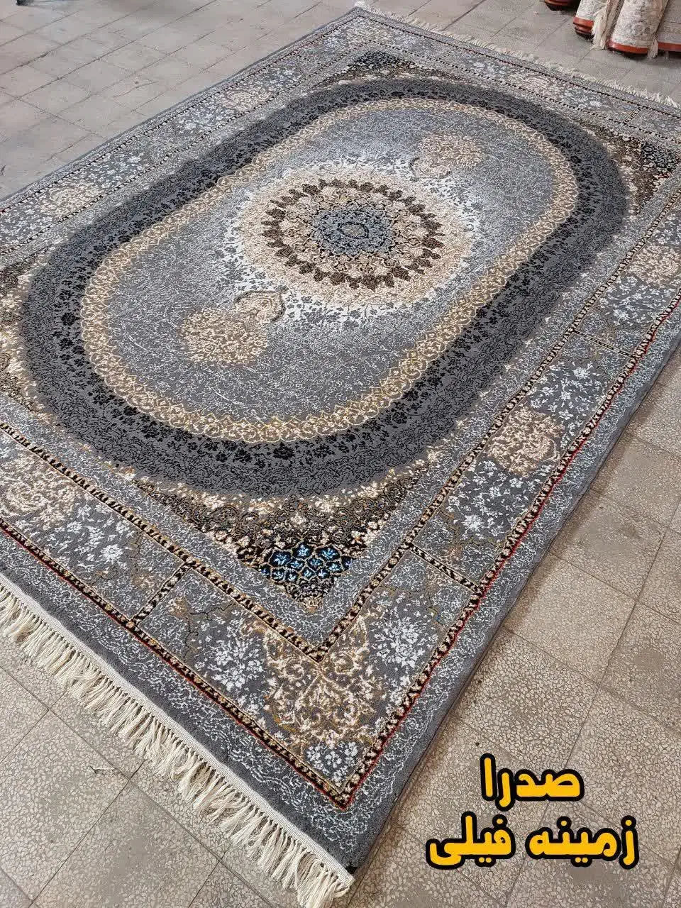 فرش گونه|فرش|خوی, |دیوار