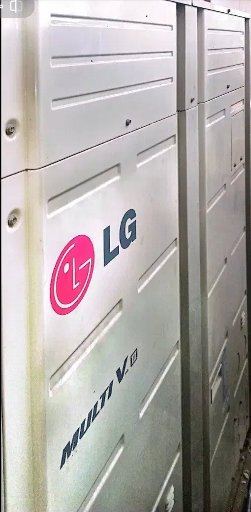 یک دستگاه مولتی وی ۳ با پنج پنل داخلی فوری فروشی|کولر گازی و فن‌کوئل|تهران, کوهسار|دیوار