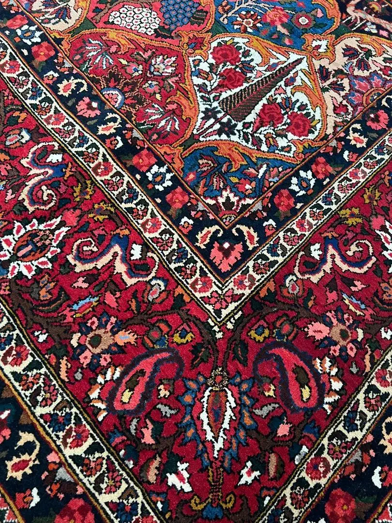 قالی بی نظیر و تک بدون نقص|فرش|شهرکرد, |دیوار