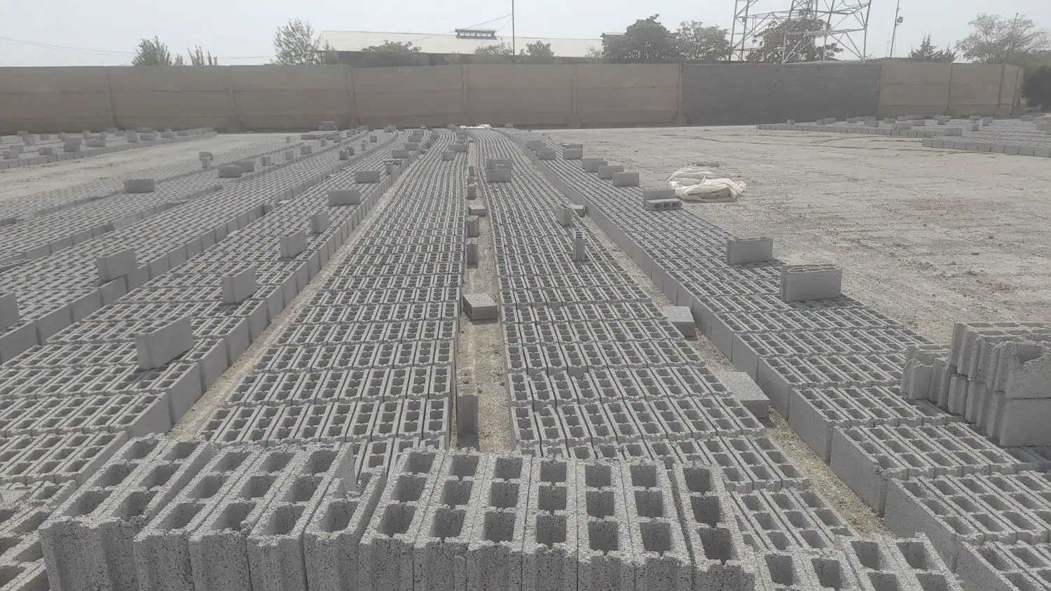 بلوک و مصالح حمل نخاله|مصالح و تجهیزات ساختمان|پردیس, فاز ۴|دیوار