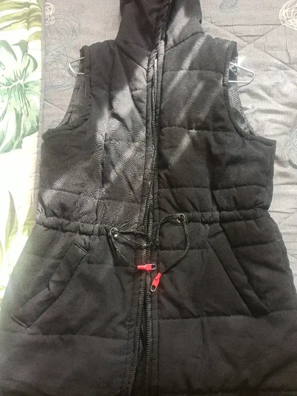 پافر|لباس|پردیس, فاز ۲|دیوار