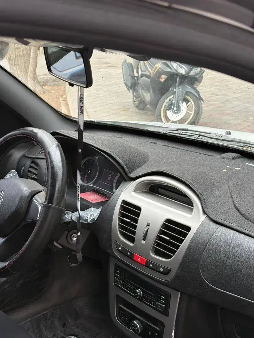 کوئیک مدل 1403 خشک|خودرو سواری و وانت|اصفهان, حسین‌آباد|دیوار