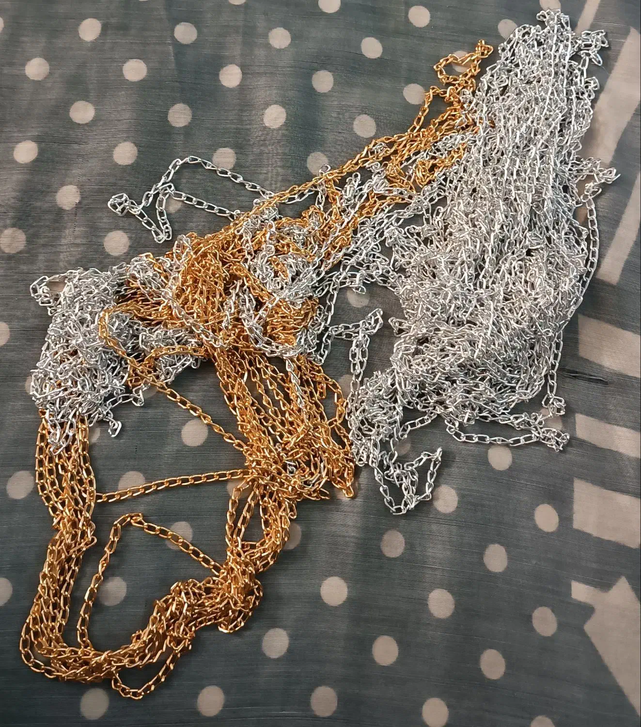 منجوق|جواهرات|قرچک, پویینک|دیوار